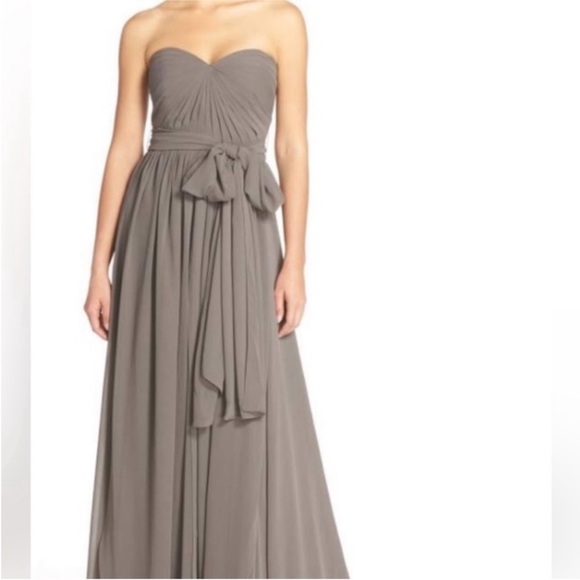 Jenny Yoo Dresses & Skirts - JENNY YOO Mira Convertible Gown in Gray Strapless Pleated Chiffon size 2 EUC